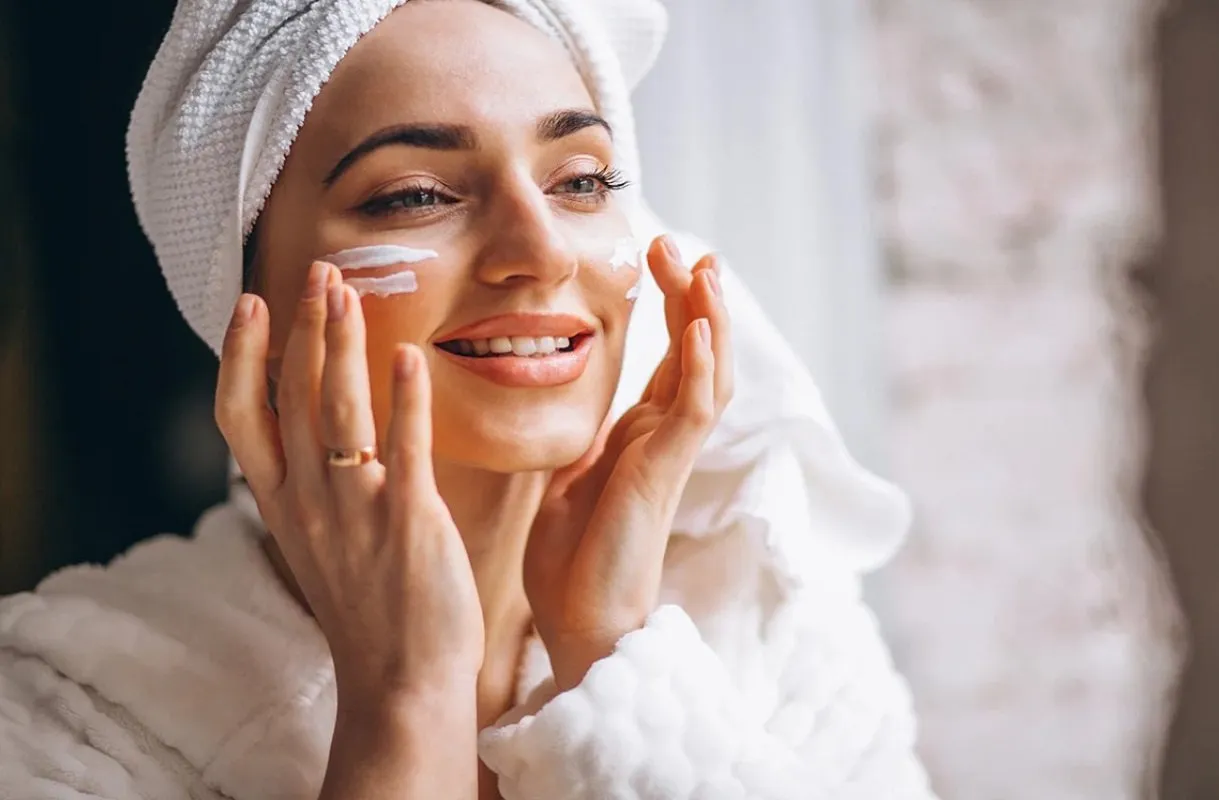 The Best Skin Care Secrets for Fighting Acne and Blemishes